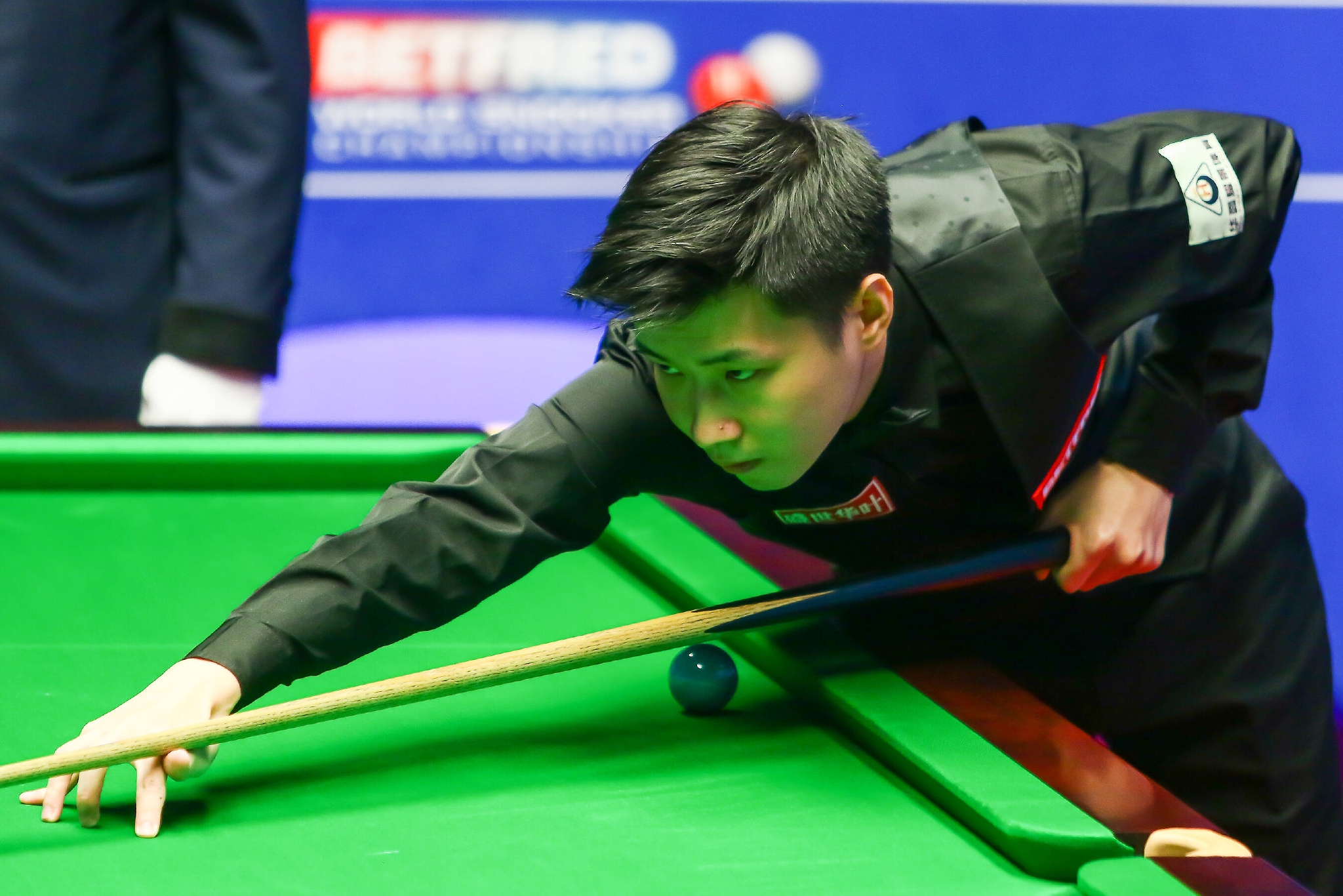 并在主场以 并在主场以