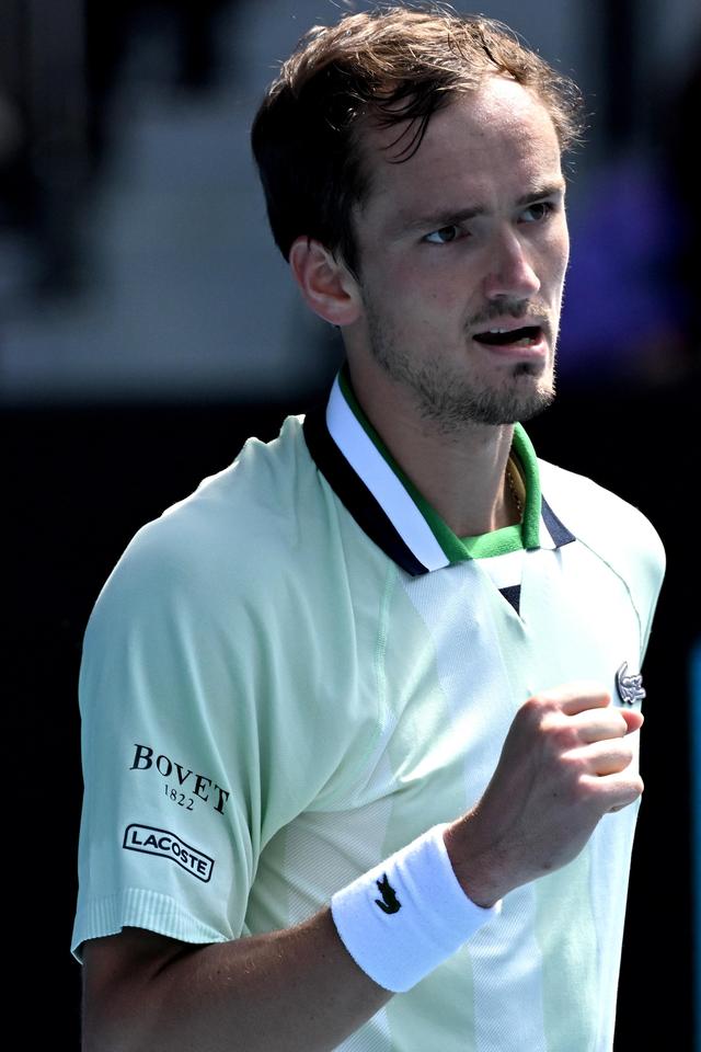 绪交替中悄 绪交替中悄